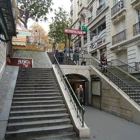 Sacre Petit Studio In The Coeur Of Montmartre Paris Exterior photo